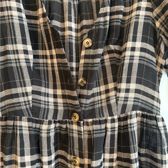 Elegant Black Plaid Midi Dress - Picture 5 of 7